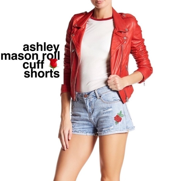 Ashley Mason Roll Cuff Denim Embroidered Shorts Size 28 - Picture 1 of 9